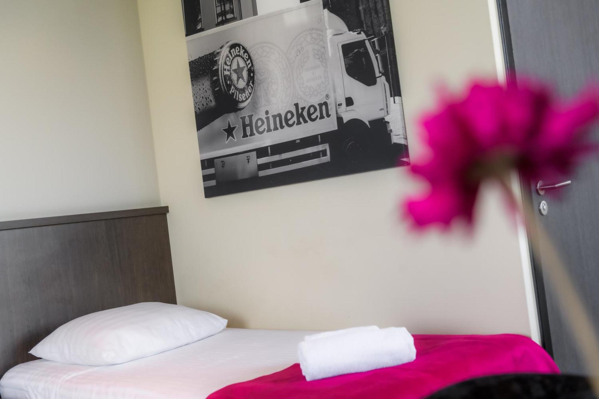 Bas World Hotel Veghel Dış mekan fotoğraf